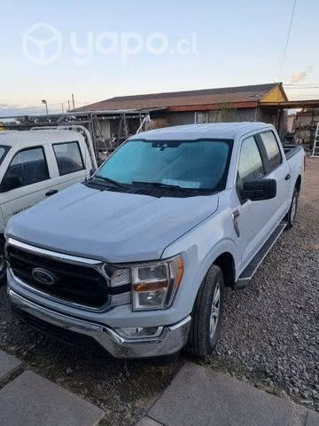 Ford f150 xlt 3.3 2021 - Imagen 3