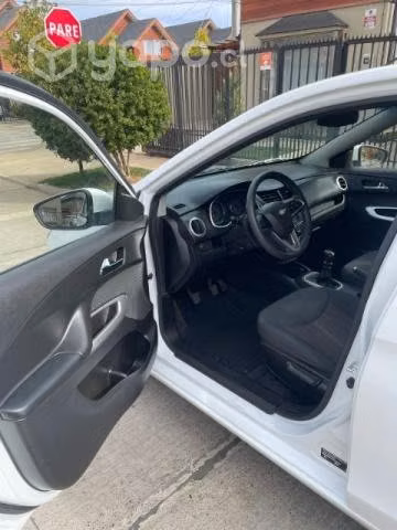 Vendo Auto en Excelentes Condiciones - Imagen 9