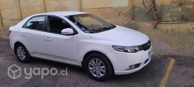 Vendo kia cerato - Imagen 4