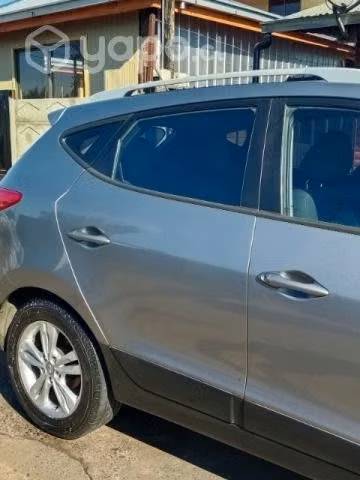 Vendo auto Hyundai Diésel 2.0