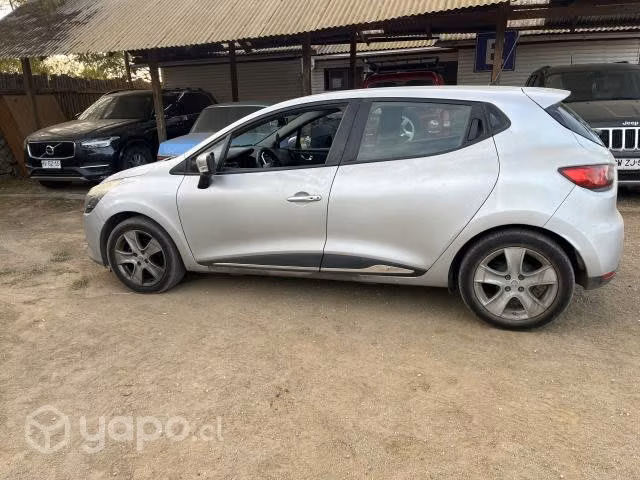 Vendo Renault clio - Imagen 6