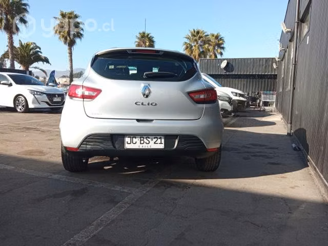 Vendo Renault clio - Imagen 3