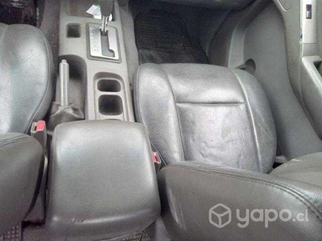 Nissan navara 2010 - Imagen 8