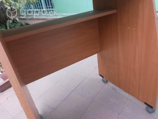 Mueble de melamina para tv o PC con detalle