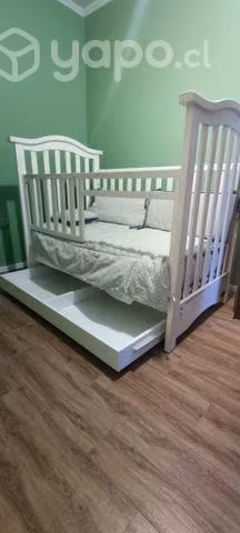Cuna con colchón-cama-madera