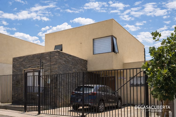 Venta de Propiedad Mediterranea en Villa Alemana