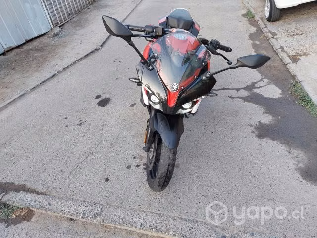 Bajaj pulsar rs 200