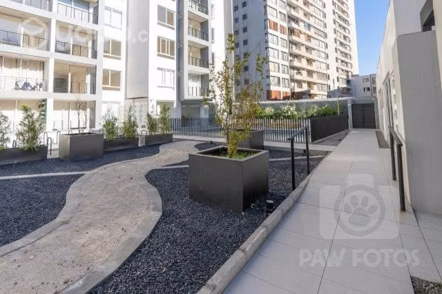 Arriendo depto metro Santa Ana