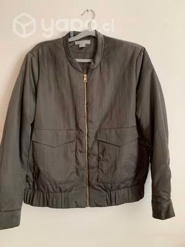 Parka H&M casaca talla M, metros Tobalaba y Colón
