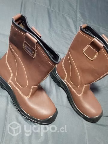 Bota de cuero.seguridad soldador
