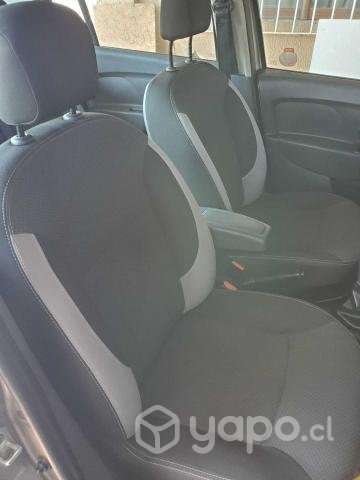 Renault symbol 2016 - Imagen 4