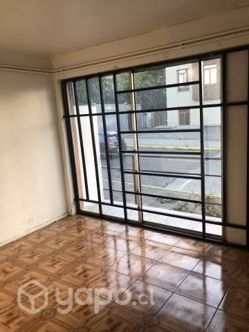 Arriendo Depto 3 Dormitorios y 1 Baño Primer piso