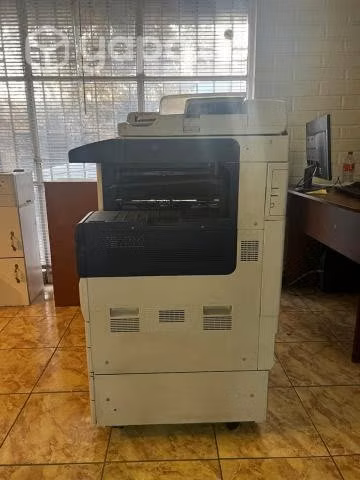 Impresora Xerox WorkCentre 7225 para desarme o Arr