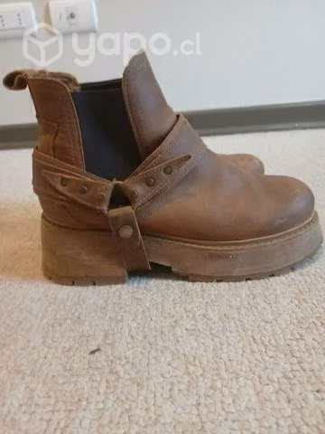 Botin de cuero mujer, marca Romano, talla 39 - Imagen 3