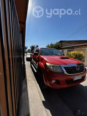 Toyota Hilux 3.0 SR 4x4 2014