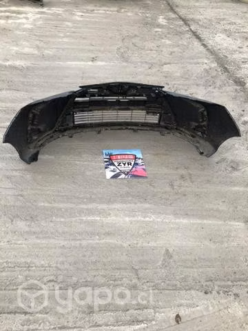 Parachoque Toyota Yaris 2022