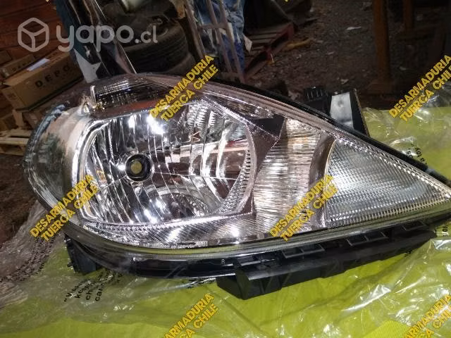 Óptico derecho Nissan Tiida