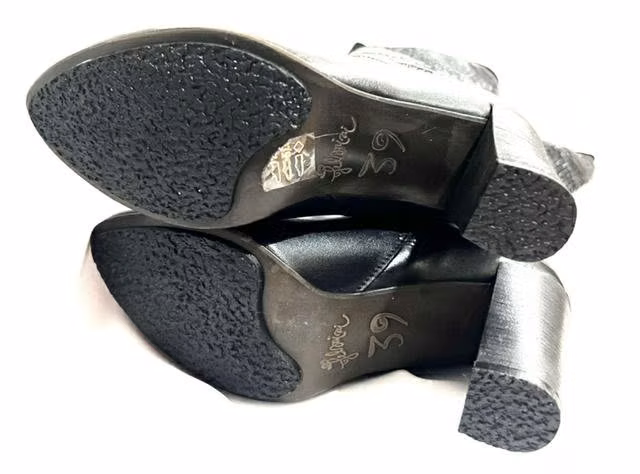 Bota 100% Cuero Marca Felmini N*39 Negro Exclusiva