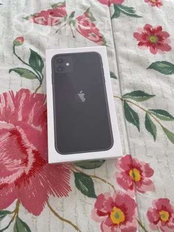 IPhone 11 64 GB BLACK SELLADO - Imagen 2