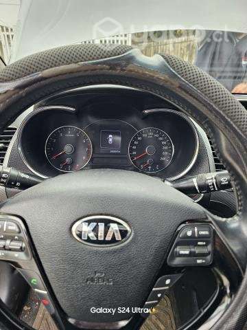 Kia Cerato 2018 - Imagen 4