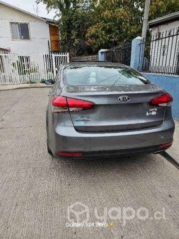Kia Cerato 2018 - Imagen 2