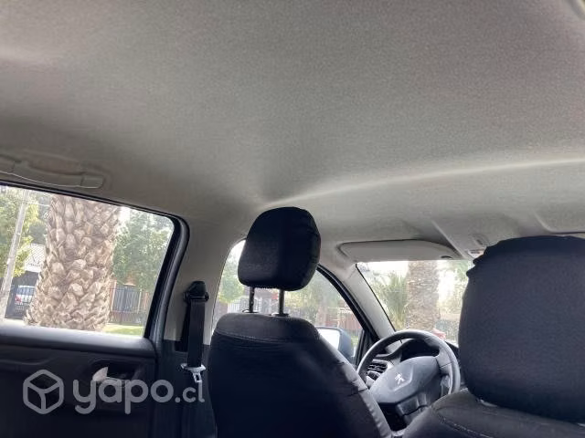 Peugeot 301 2019