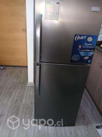 Refrigerador Oster, 192 LT - Imagen 4