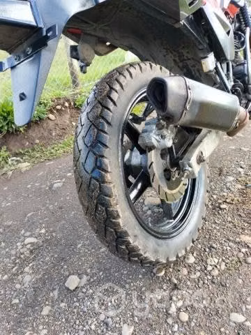 Moto UM fastwind 220R