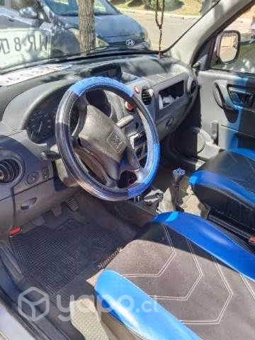 Peugeot 2007