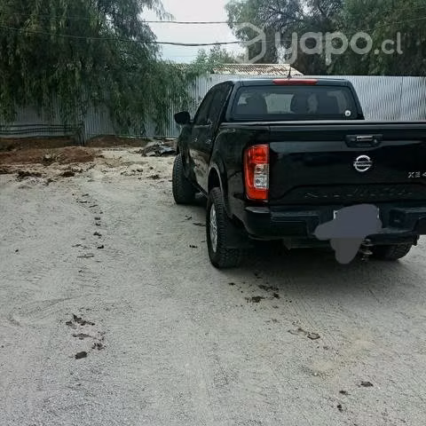 Nissan navara 2021 único dueño al dia sin multas