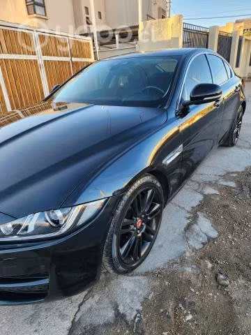 Jaguar xe 2018