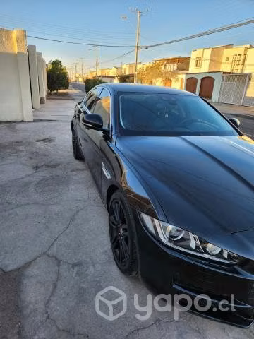 Jaguar xe 2018