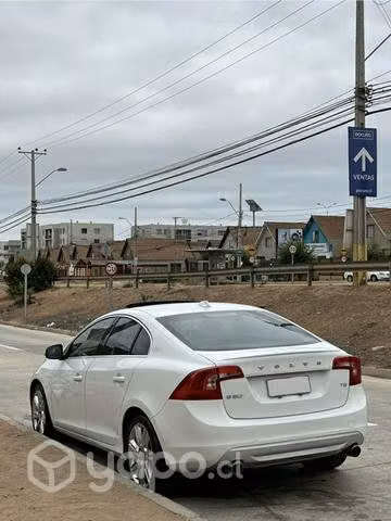 Volvo s60 t5 plus - Imagen 2