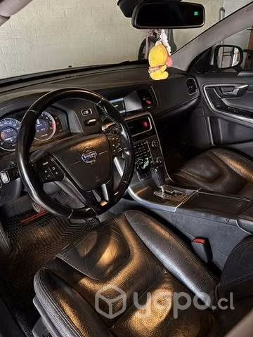 Volvo s60 t5 plus - Imagen 4