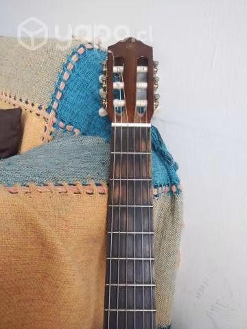Guitarra acústica Yamaha