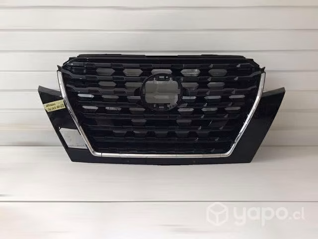 Máscara Nissan kicks 2021-2023