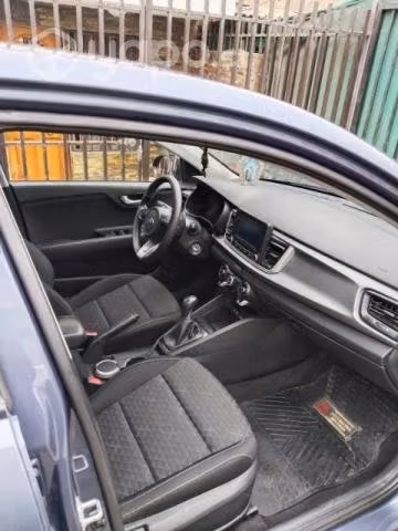 Se vende kia rio 4 2020