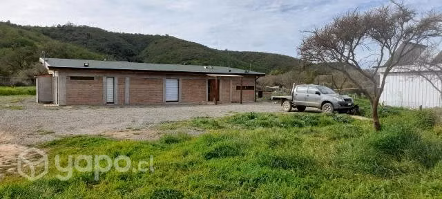 Hermosa casa de campo ubicada en Limache