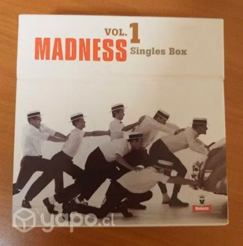 Madness, Singles Box Vol. 1. (Usado) 12 cds