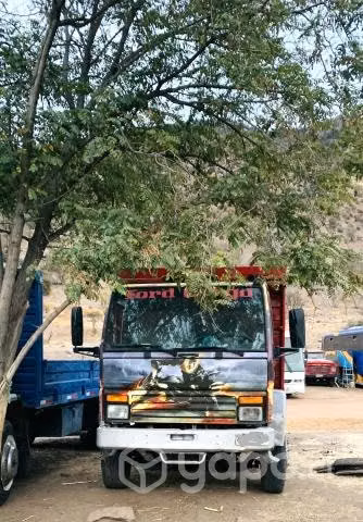 Camión Ford Cargo 1516