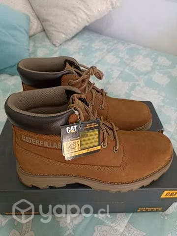 Botin marca Cap nuevo