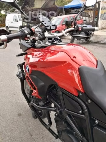 Vendo mi moto BMW gs700 cc