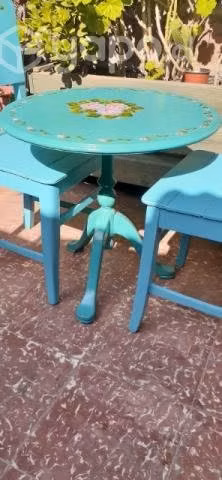 Sillas bombe. mesa antigua . - Imagen 3