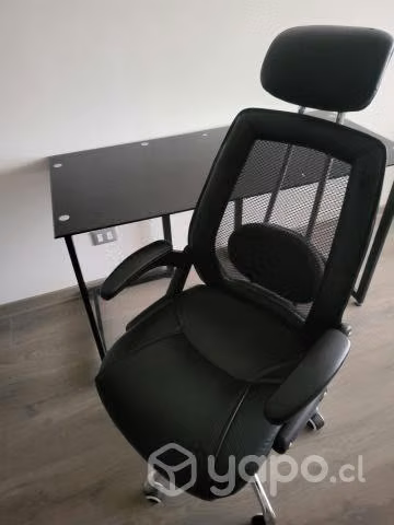Escritorio y silla