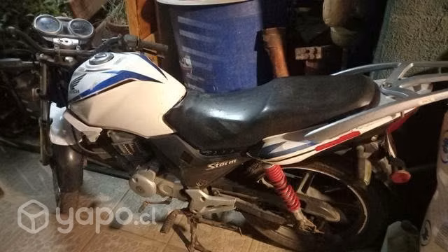 Honda new storm 2013