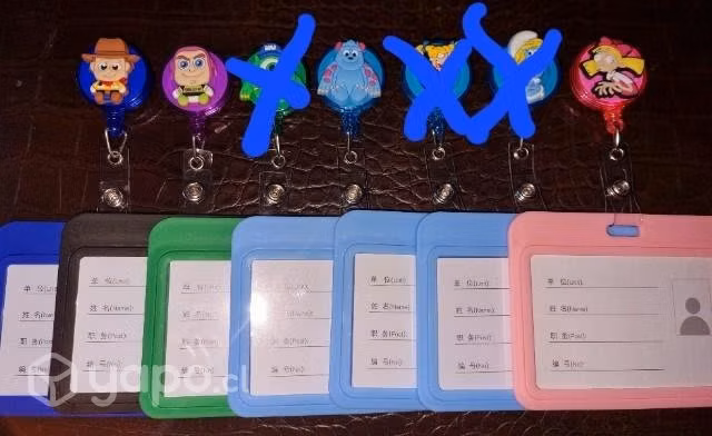 Yoyos Retráctiles + Portacredencial