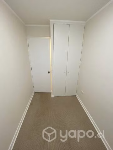 Arriendo departamento año corrido semi amoblado