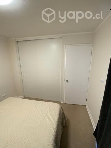Arriendo departamento año corrido semi amoblado