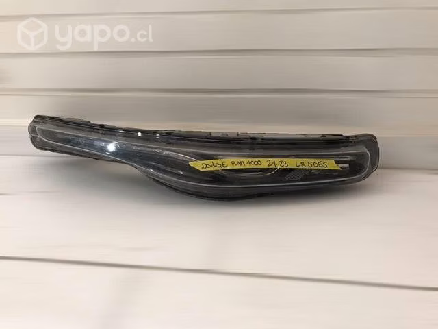 Foco óptico rh dodge Ram 1000 2021-2023