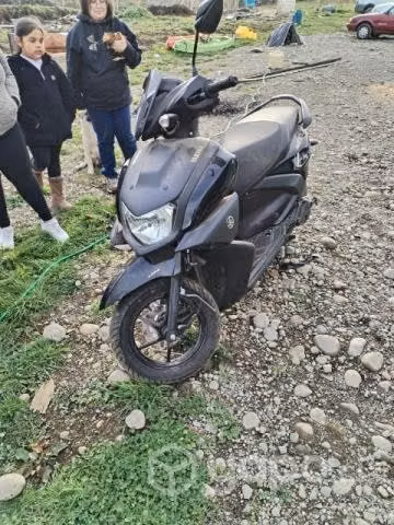 Vendo moto por cambio de ciudad